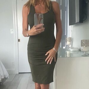 VENUS Olive Green Midi Dress